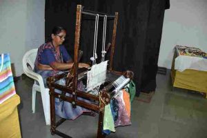 Craftroot Exhibition': Exhibition and sale of handicrafts