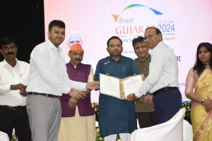 Vibrant Gujarat, Vibrant Surat' summit was held at Sarsana .