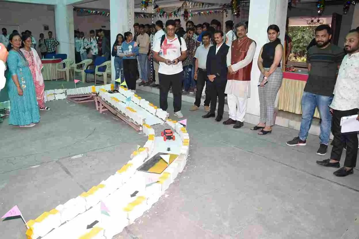 two-day national level technical fest 'Tech Vardhanam 2023' has started at Gandhi Engineering College, Majuragate.