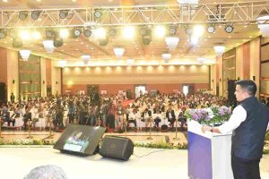 A seminar for textile and apparel sector was held on the theme 'Textile Vision of Gujarat for a Developed India