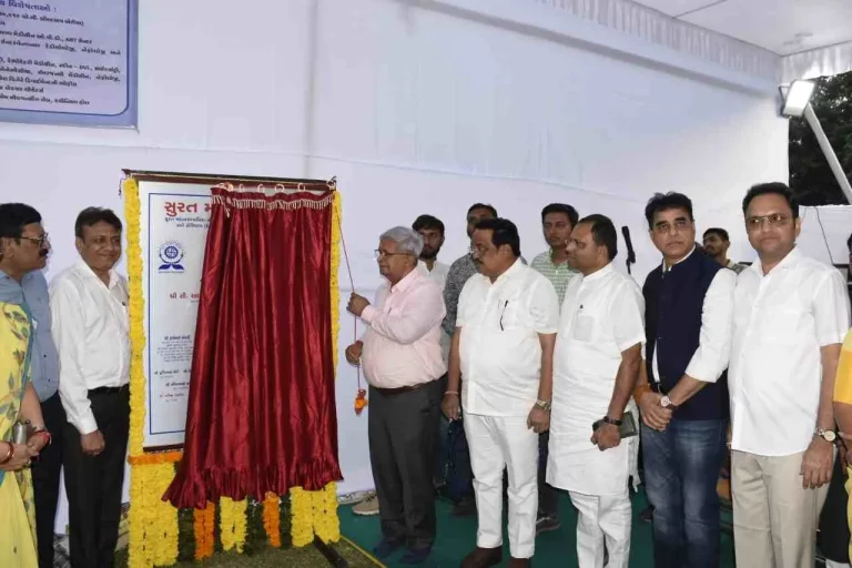 Finance Minister Kanubhai Desai inaugurating the construction of new smimer Hospital hospital (ED-1) block and new education (ED-2) block at the cost of Rs. Finance Minister Kanubhai Desai inaugurating the construction of new smimer Hospital hospital (ED-1) block and new education (ED-2) block at the cost of Rs.
