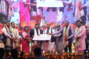 Surat's Maruti Veer Jawan Trust donates Rs.3.27 crore to 131 martyrs' families