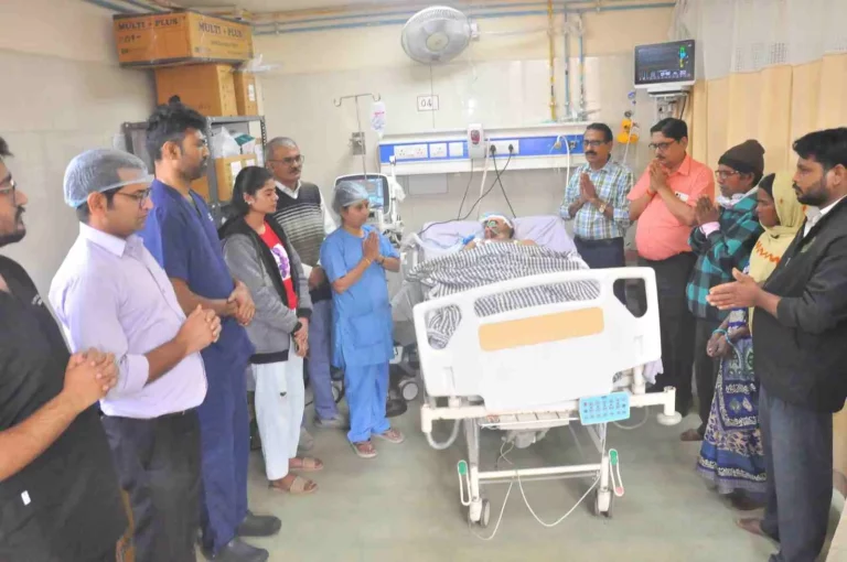Four people will get a new life from the two kidneys, liver and lung organ of a tribal youth of mandvi taluka of Surat district.