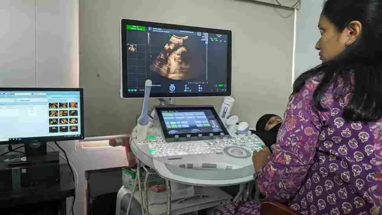 50 lakh sonography machine gifted to the new civil hospital, patients are getting super specialty facilities of vital medicine.