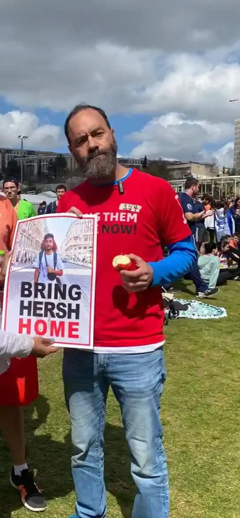 Israel Jerusalem Marathon Record 40,000 run in 13th annual Jerusalem marathon, with spotlight on hostages