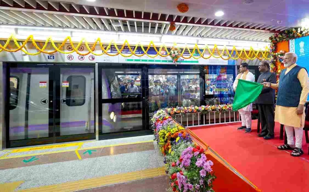 PM Modi inaugurated multiple connectivity schemes worth half a crore in West Bengal's Kolkata