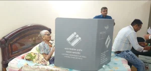 102-year-old Valiben Keshavbhai Patel of Magrolia village of Bardoli taluk in Bardoli parliamentary constituency voted by postal ballot.