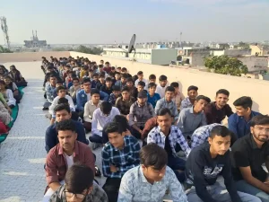 Ex-students above 18 years of age in secondary, higher secondary schools of Ahmedabad city took oath of Invariable Voting