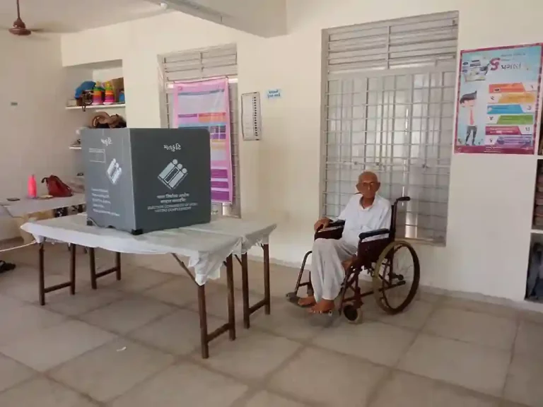 Enthusiasm of elders that shames youth 103-year-old Mohanbhai Patel of Jokha village in Kamraj taluka casts his vote.