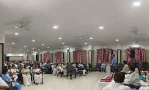 Gujarati Sahitya Literary world and family paid homage to storyteller, essayist Meenakshi Dixit from Mumbai by talking about her creation.