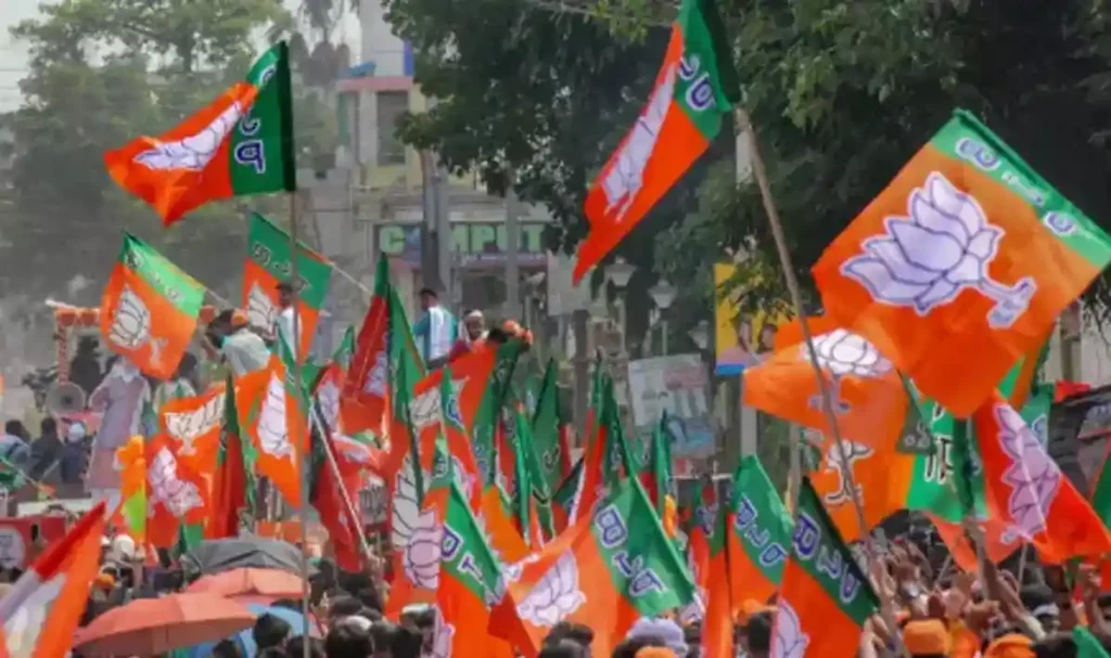 Lok Sabha Election 2024 Will the BJP Gujarat model work in Karnataka in this election What did the experts predict on this subject...