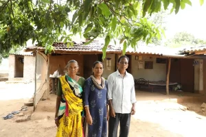 A progressive farmer of Balethi village of Mandvi taluka of Surat district has succeeded in low-cost organic farming.
