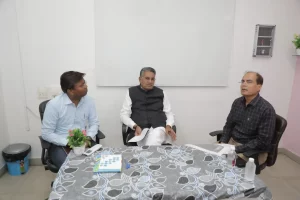 Agriculture Minister Shri Raghavjibhai Patel visited the E-Radiation Plant at Ahmedabad Bavla