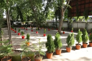 An eco-friendly police station in Surat city's Kapodra area that makes you want to sit for hours