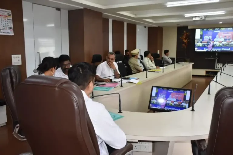 meeting was held under the chairmanship of Surat Collector Dr. Saurabh Pardhi to plan the school entrance festival-girl education festival. meeting was held under the chairmanship of Surat Collector Dr. Saurabh Pardhi to plan the school entrance festival-girl education festival.
