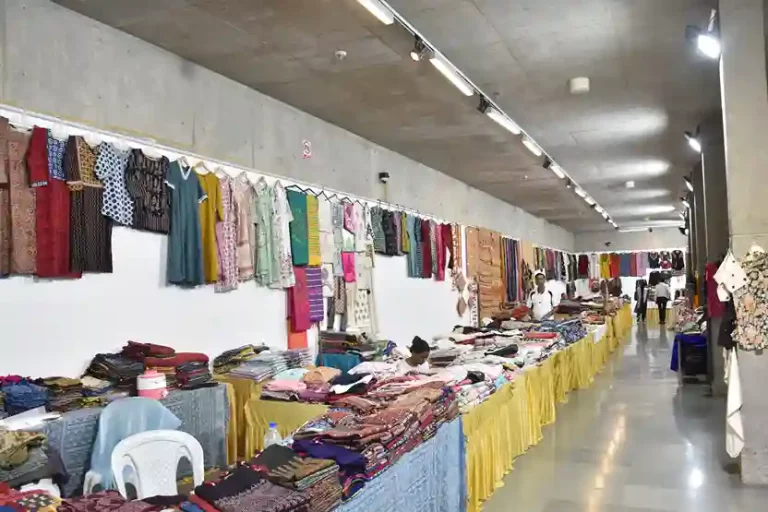 Exhibition and sale of handicrafts and handloom products, handicrafts by Garvi Gurjari at Citylight's Science Centre surat