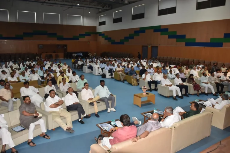 In these two districts of Gujarat, the Cooperation among Cooperatives initiative has been successful, now the state government will do this work. In these two districts of Gujarat, the Cooperation among Cooperatives initiative has been successful, now the state government will do this work.