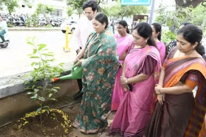 Bhanuben Babariya, Minister for Women and Child Welfare launching the Statewide World Breastfeeding Week at Gandhinagar Civil Hospital