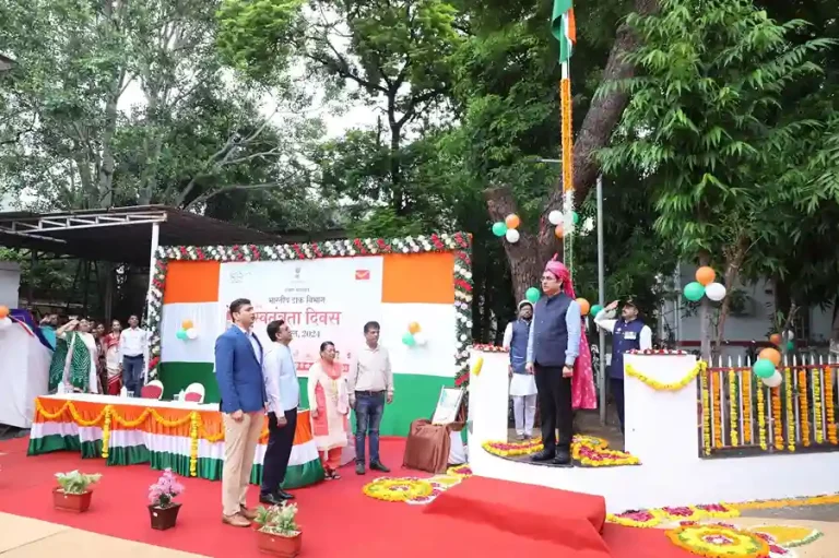 Celebrating 78th Independence Day in Post Department, Postmaster General Krishna Kumar Yadav hoisted the flag at Ahmedabad GPO
