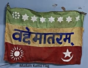 Indian National Flag Let the flag be high.. The national flag of India, Tricolor, has undergone many changes since 1905; Read the interesting history