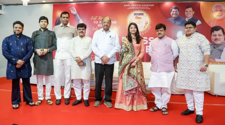 Legendary singer Bhumi Trivedi will perform for the third time in a row at Rang Navratri in Borivali.