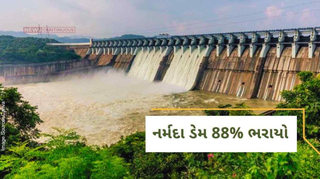 Narmada Dam 88% full, surface 135 m