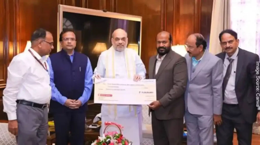 REPCO Bank in New Delhi to Shri Amit Shah, Union Minister for Home Affairs and Cooperatives Rs. 19.08 crore dividend check presented