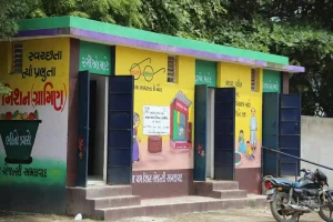This village of Ahmedabad which is moving towards complete cleanliness, here people get modern facilities like e-rickshaw and e-gram