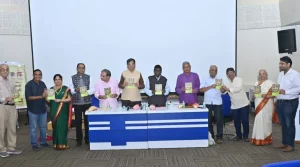 21 Gujarati short stories reached Marathi readers through the book 'Kathasetu'.