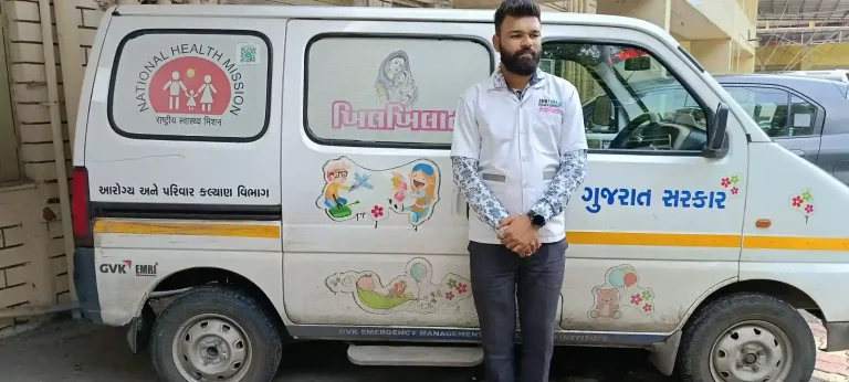 Successful completion of 12 years of 'Khilkhilat' service of EMRI Green Health Services in Surat