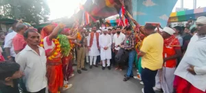 Surat Ganesh Visarjan Ganesh Visarjan was held in Surat with the theme of tribal culture and various schemes,