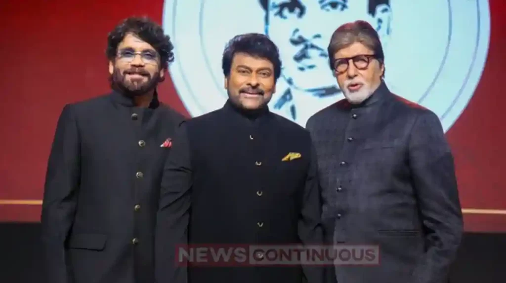 amitabh bachchan touches chiranjeevi mothers feet at anr award