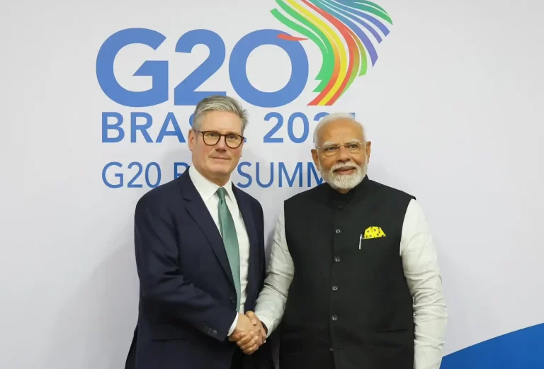 PM Modi met the Prime Minister of Britain Keir Starmer