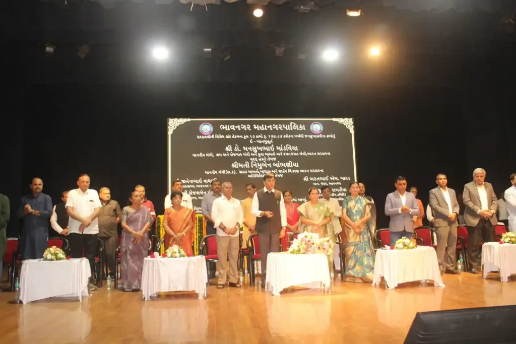 Union Minister Mansukh Mandaviya inaugurates development works worth Rs.149.83 crore in Bhavnagar