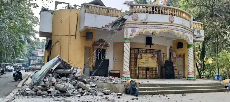 Vaishnavas outraged as municipality takes action on two havelis on Mira Road