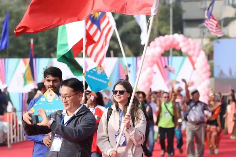 International Kite Festival – 2025 will begin from Ahmedabad on this date, so many kite flyers from 11 cities will participate (1) International Kite Festival – 2025 will begin from Ahmedabad on this date, so many kite flyers from 11 cities will participate