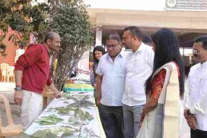 Ayush Mela: A huge scheme of Ayush Mela in Palsana, so many beneficiaries got the benefit of free Ayurveda and Homeopathy treatment
