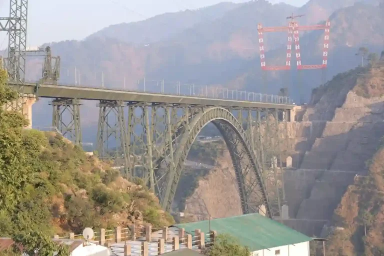 Chenab River You can travel on the world's highest railway bridge