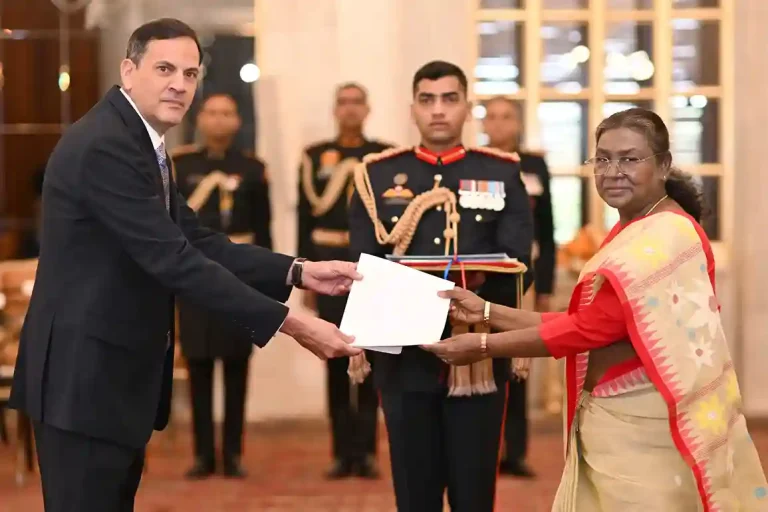 Droupadi Murmu Ambassadors of these five countries presented their credentials to the President of India