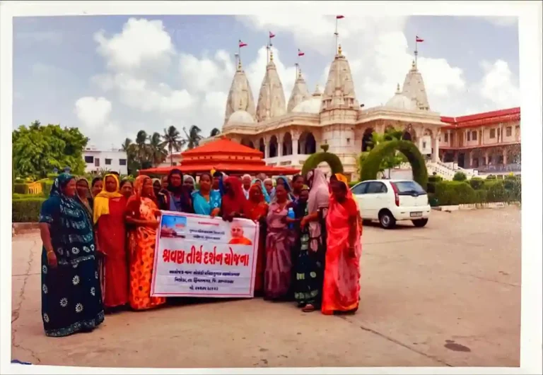 Gujarat Devotee more than 66 thousand devotees have been taken on pilgrimage at a cost of more than Rs 9.86 crore in last 3 years (5) Gujarat Devotee more than 66 thousand devotees have been taken on pilgrimage at a cost of more than Rs 9.86 crore in last 3 years