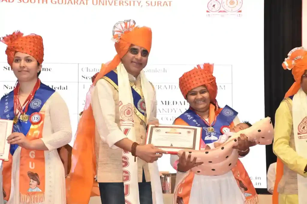 Veer Narmad University Nirali Polra accepts degree, playing dual roles as mother and student