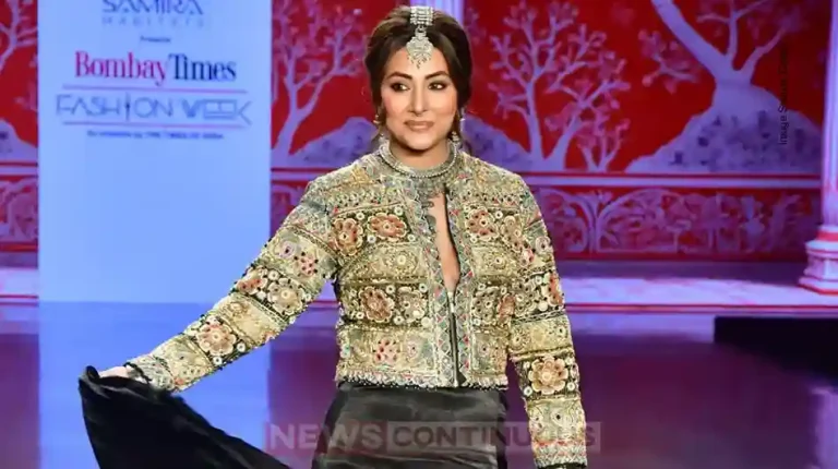hina khan stumbles on ramp at fashion show hina khan stumbles on ramp at fashion show