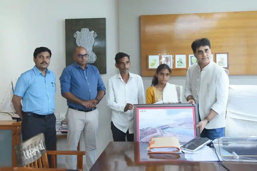 Gujarat Board Exam Error Surat girl who was marked 'failed' in exams over seating error gets actual results, feted by Gujarat minister