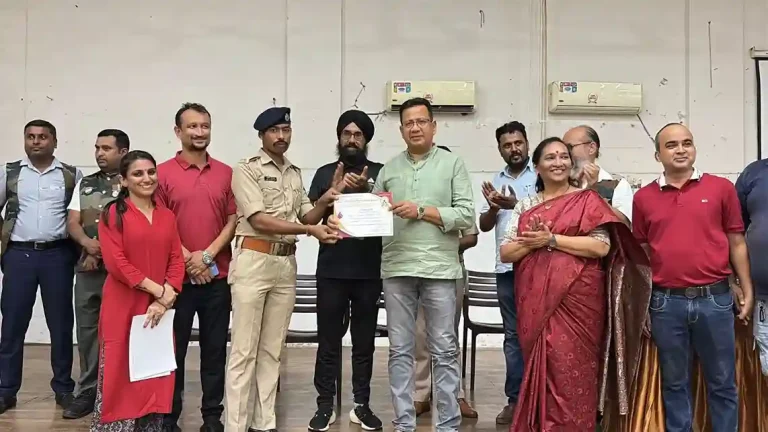 Operation Sindoor : Anees Sanstha organized a blood donation camp under “Operation Sindoor” Operation Sindoor : Anees Sanstha organized a blood donation camp under "Operation Sindoor"