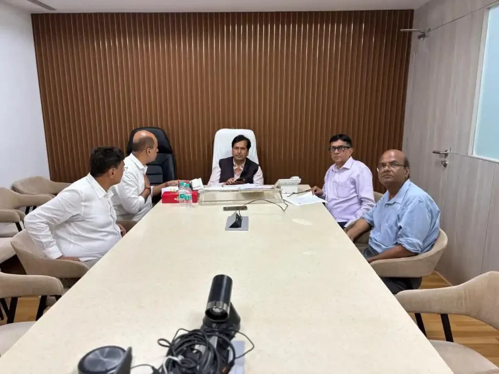 Vile Parle Jain Temple BMC Allows Temporary Shed At Demolished Vile Parle Jain Temple After Month-Long Wait, Community