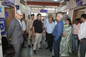 Gujarat BharatNet Project Central delegation visits Wehlal village of Daskaroi taluka to experience BharatNet-based high-speed connectivity in Ahmedabad