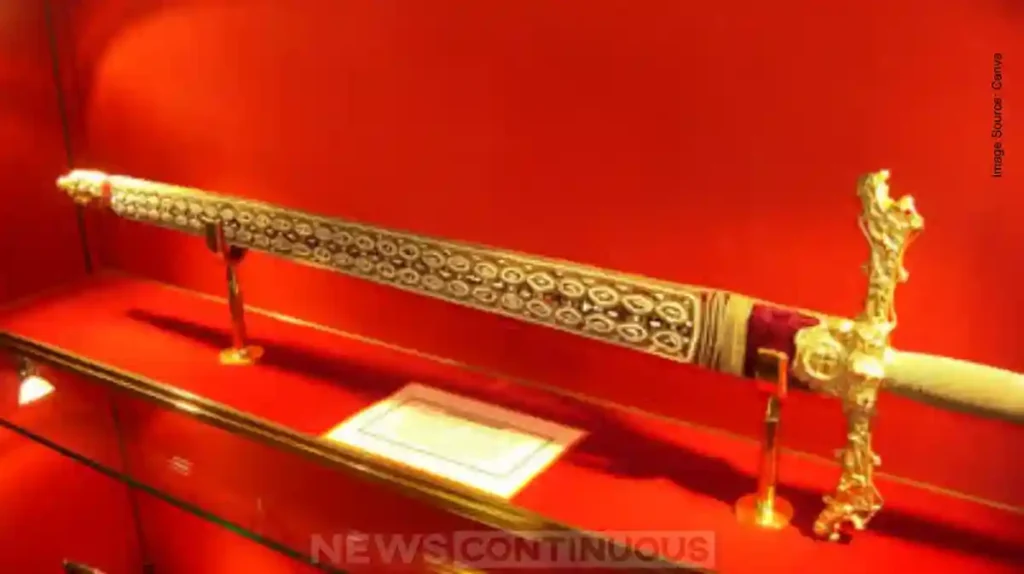 Historic Sword of Raje Raghuji Bhosale Returns to Maharashtra from London