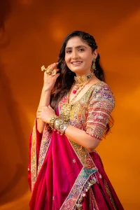 Borivali Navratri Utsav 2025  Geeta Rabari Live Performance  Rudramar Group Presents