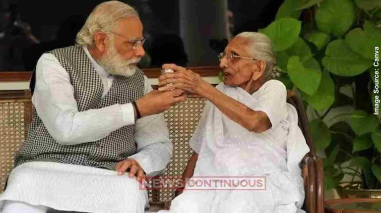 PM Modi પીએમ મોદીનો જન્મદિવસ ક્યારેક માતાના આશીર્વાદ લીધા