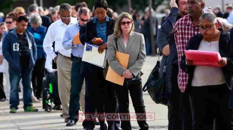 US shutdown અમેરિકાની અર્થવ્યવસ્થા પર મોટો ખતરો શટડાઉનને કારણે લાખો લોકો